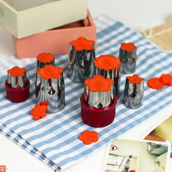 8Pcs Set Stainless Steel Flower Embossed Fruit Vegetable Cutter Mold 8Pcs Set Stainless Steel Flower Embossed Fruit Vegetable Cutter Mold