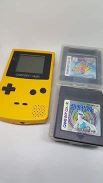 Gameboy Colors Yellow Free 8 Game Tapes Gameboy Colors Yellow Free 8 Game Tapes