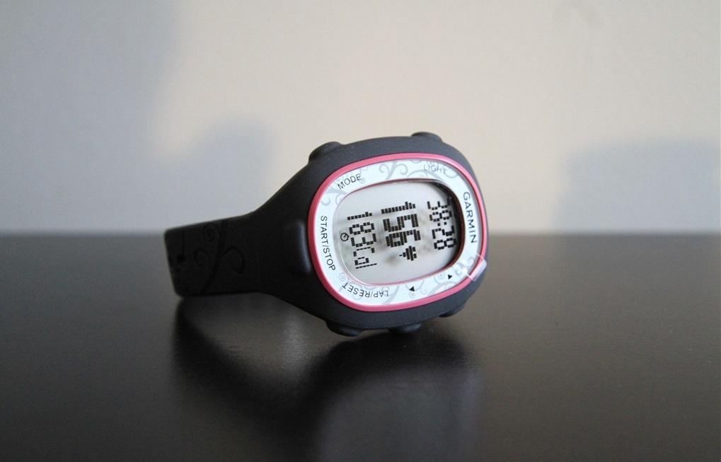 garmin fr70 fitness watch