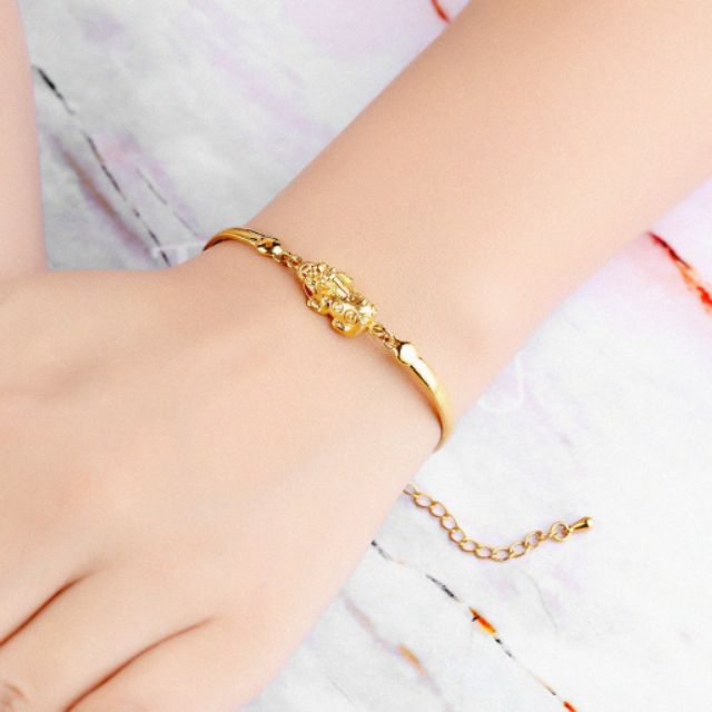 18K Plated Gold Pixiu Hand Chain Good Luck Bracelet For Girlfriend