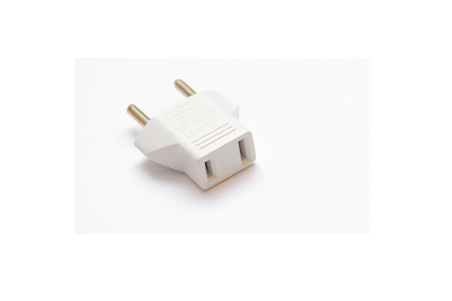 2 Pin Ac Travel Adapter Plug C End 8 20 2019 1 53 Pm 2 Pin Ac Travel Adapter Plug Converter Us To Eu