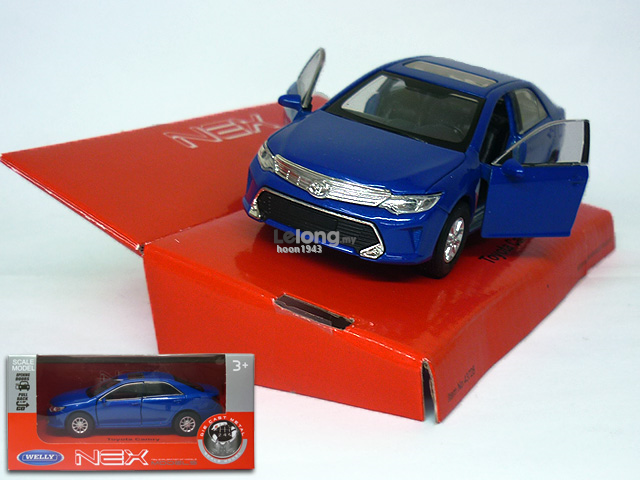 2015 TOYOTA CAMRY (1:38) METAL TOY DIECAST MODEL DISPLAY CAR