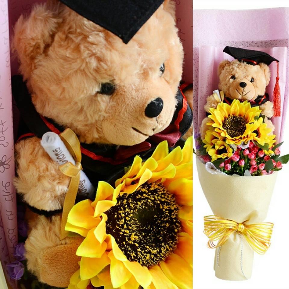 graduation teddy bear bouquet