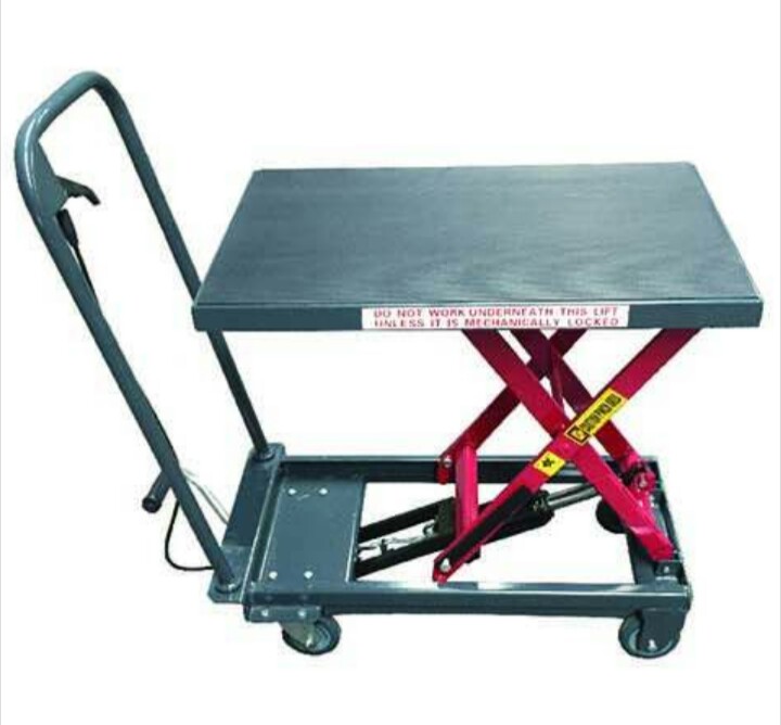 220 kg Table lifter 012-2670027