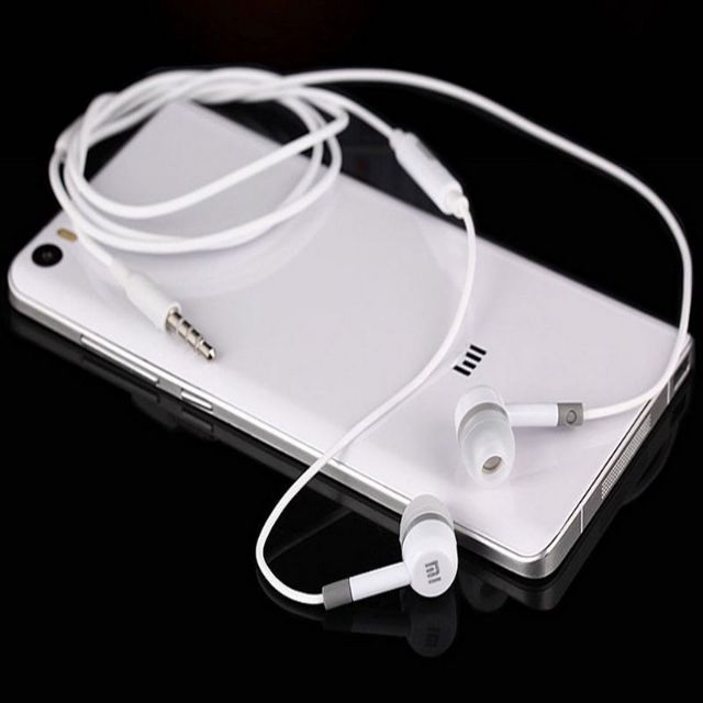 3.5mm AUX In-ear Stereo Earbuds Earphone Headset for Xiaomi Samsung iPhone