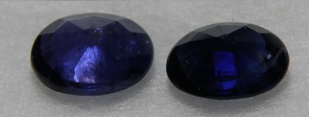 A pair of excellent royal blue Sapphire oval facet 1.35CT - SP152