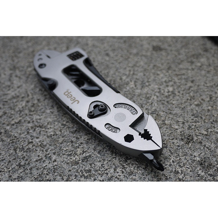 American Jeep Wrench Multifunction Outdoor Multitool
