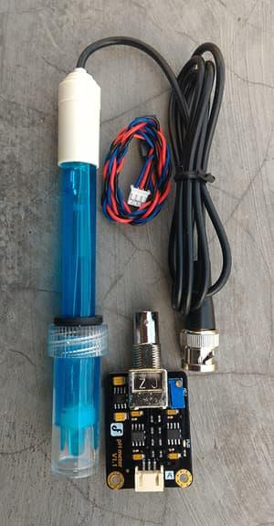 Analog pH Sensor / Meter Kit 