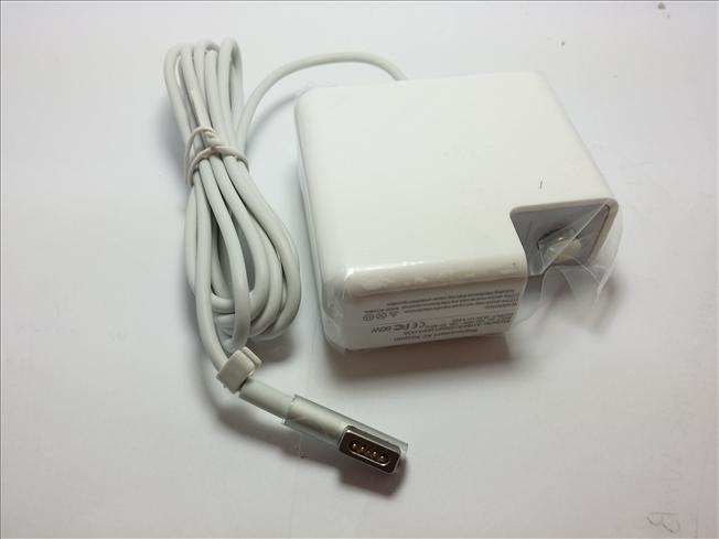 Apple A1181 16.5V 3.65A 60W L-Tip Power AC Adapter Magsafe Charger