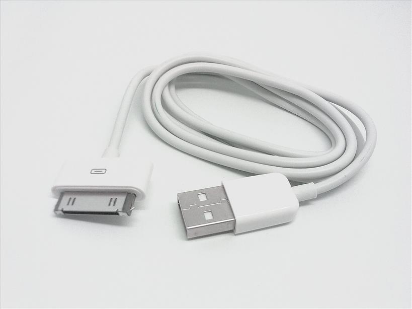 Apple iPHONE 4 iPod iPad USB Data Cable iPHONE 4 iPod iPad