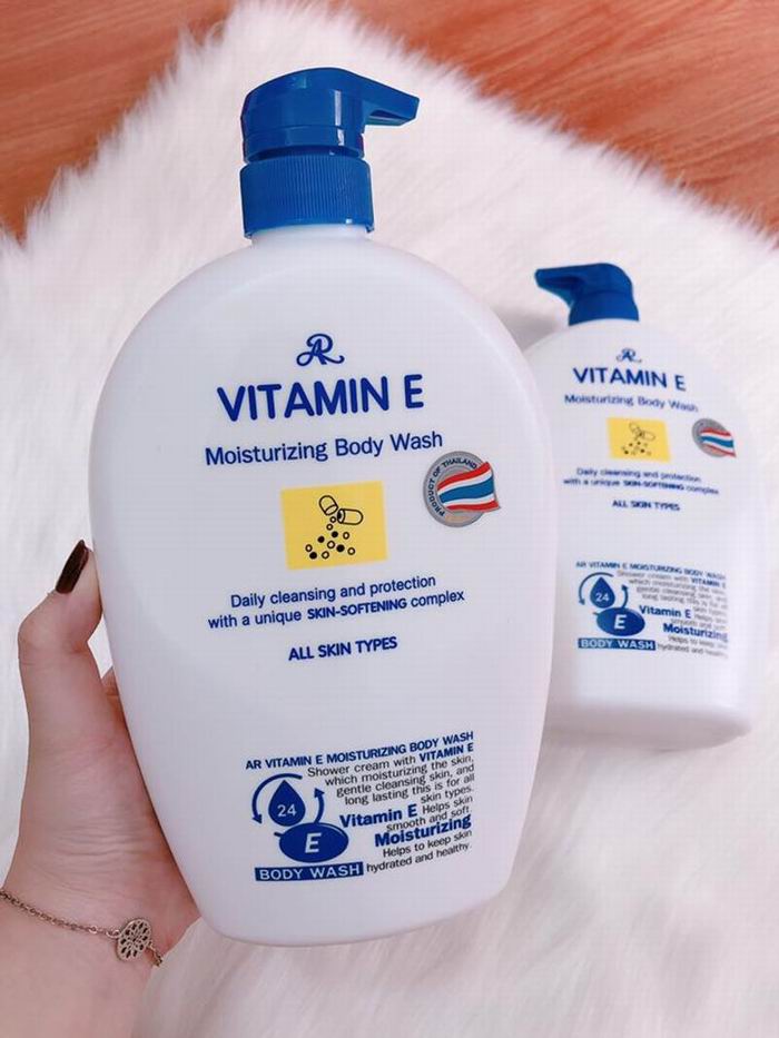 AR Vitamin E Moisturizing Body Wash 800ml Unisex Body Shampoo