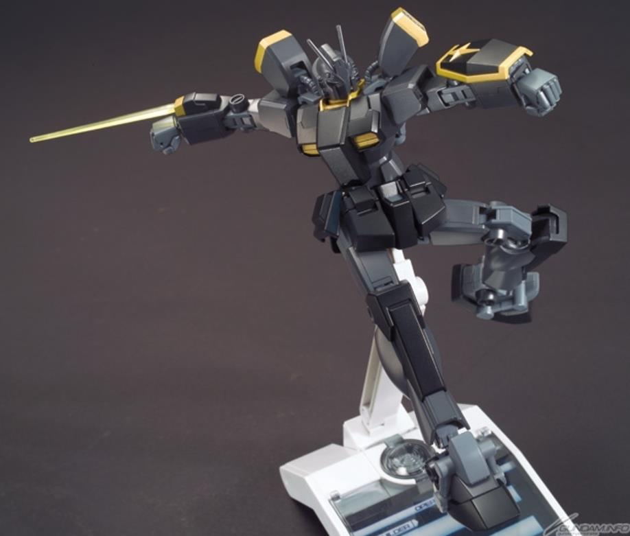 Gundam Build Fighters Lightning Black Warrior 1:144 Scale Model Kit