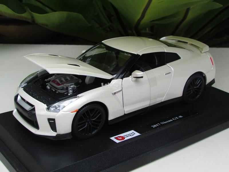 Bburago 1/24 Diecast Nissan Skyline (end 8/20/2018 3:03 PM) Bburago 1/24 Diecast Nissan Skyline (end 8/20/2018 3:03 PM)
