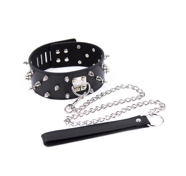 BDSM Bondage Collar / Spike Collar with Chain (Black) Toy For Sex