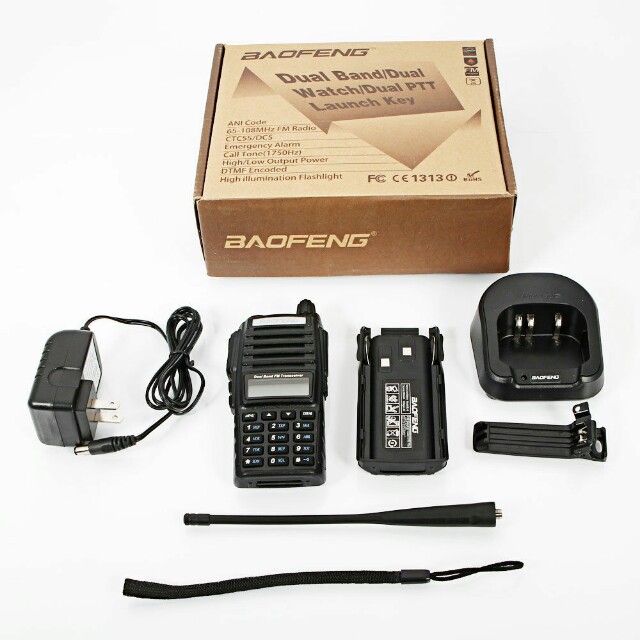 BF UV-82 FM transceiver Dual Band Portable Walkie Talkie