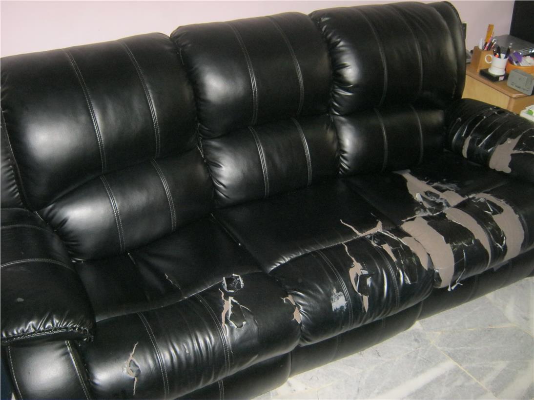 Used Black Pvc Recliner Sofa Set 3 1
