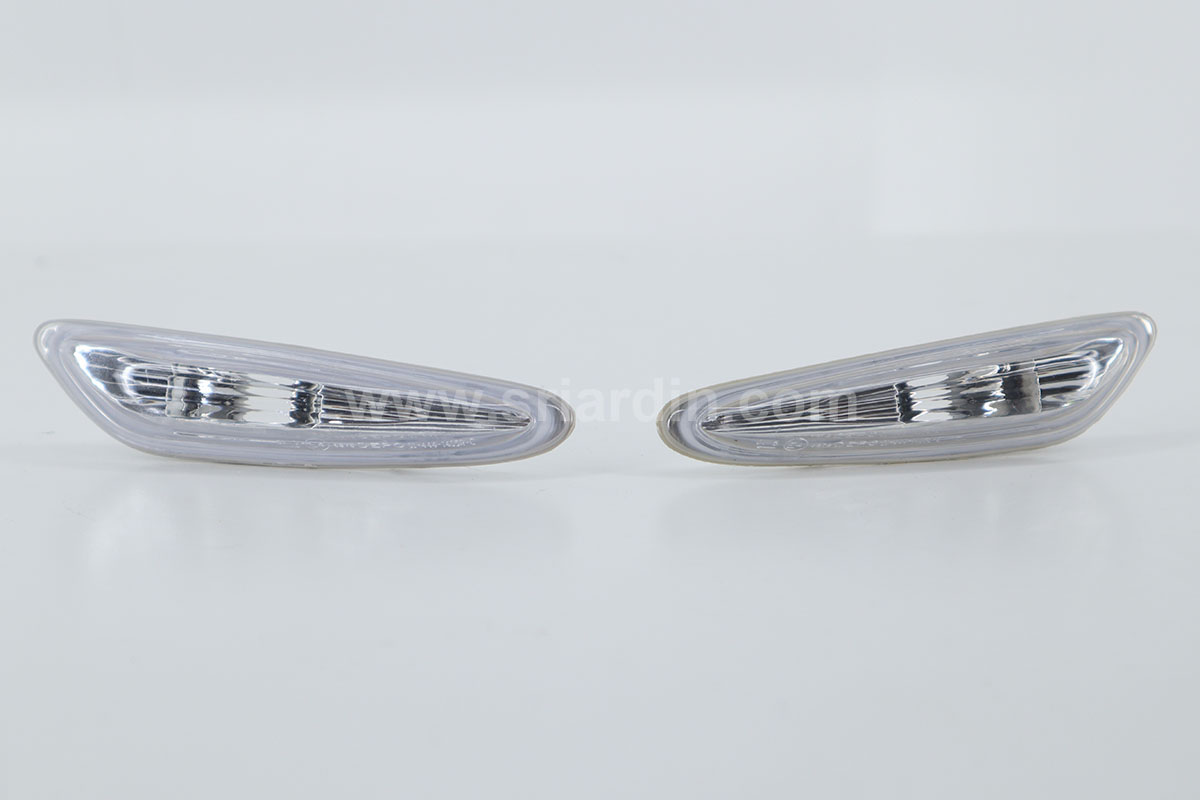 BMW E46 02-05 Clear Side Lamp Set