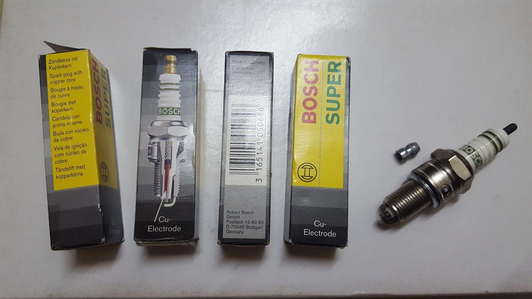 1x Bosch Bujía WR8DCX