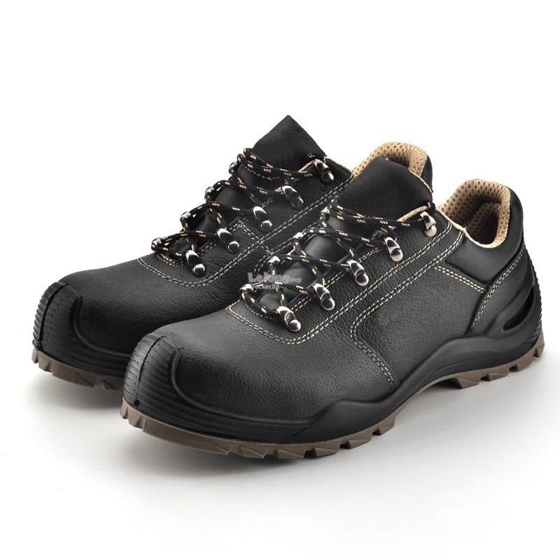 extra wide safety shoes uk