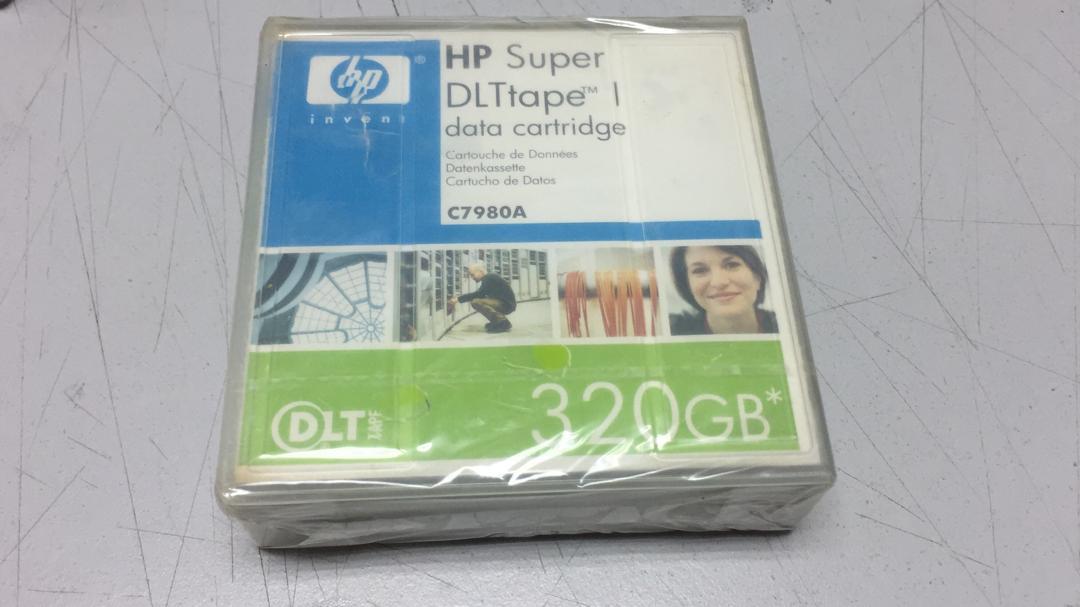 *BRAND NEW* HP 320GB Super DLT Tape 1 Data Cartridge C7980A