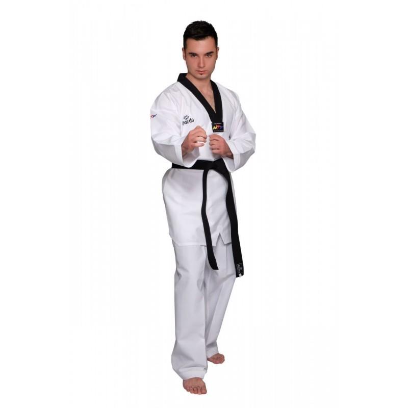 taekwondo fighter uniform