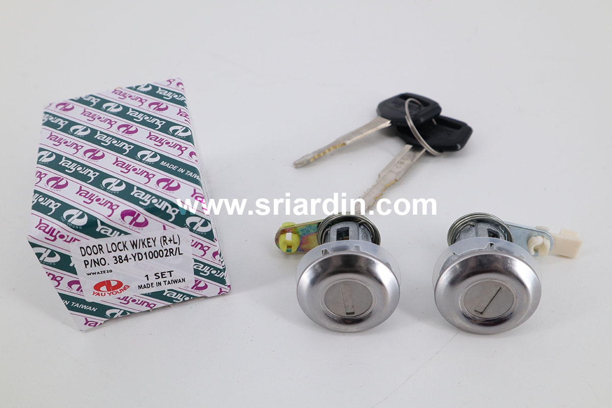 Daihatsu Charade G10 / G20 / G11 / G13 / G21 83-86 Door Lock with Keys