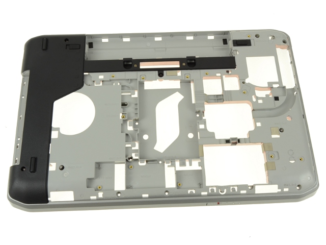 Dell Latitude E5530 Laptop Bottom B End 3 13 21 12 00 Am