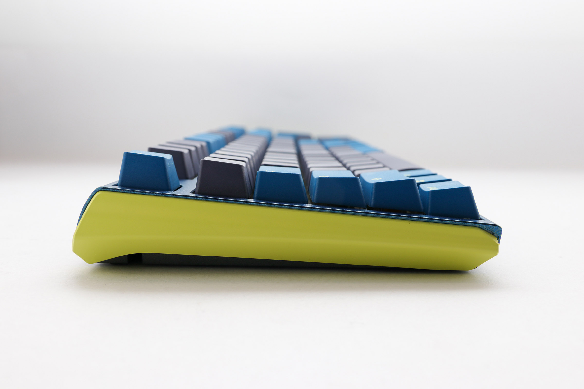 Ducky One 3 TKL Daybreak RGB Mechanical Keyboard - Cherry MX Blue