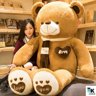 very large teddy bear