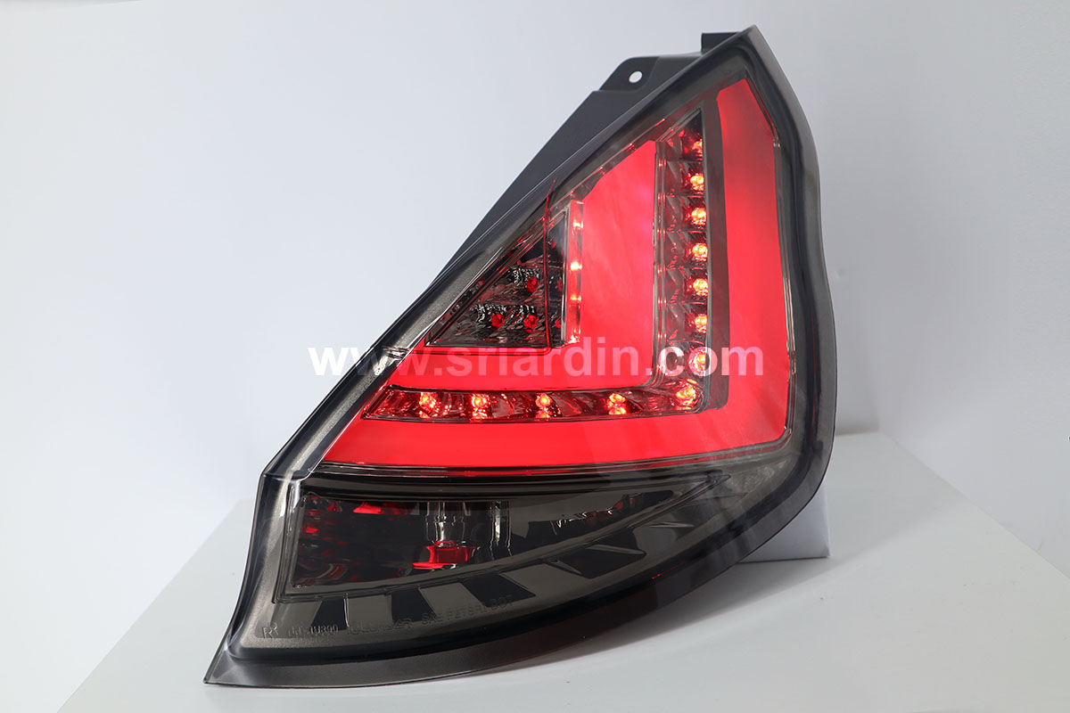 Ford Fiesta 11-15 Light Bar LED Tail Lamp