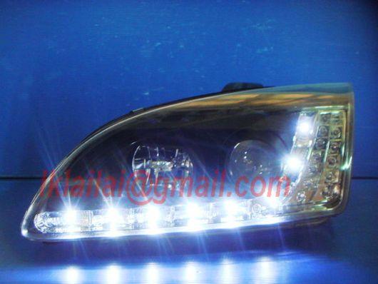 FORD FOCUS '05-'08 Projector Head Lamp Black [R8 LED Look]
