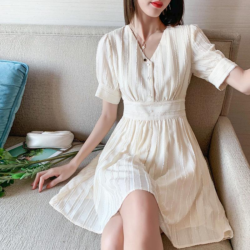 retro chiffon dress