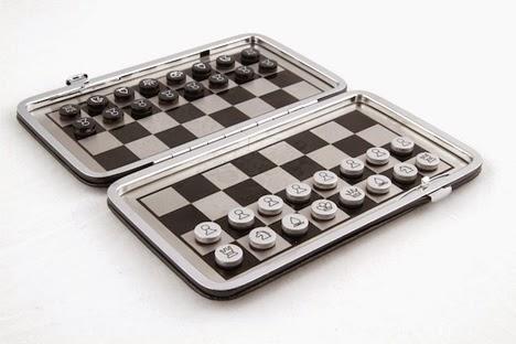 Game chess Aluminum mini chess with leather case, best gif,travel set