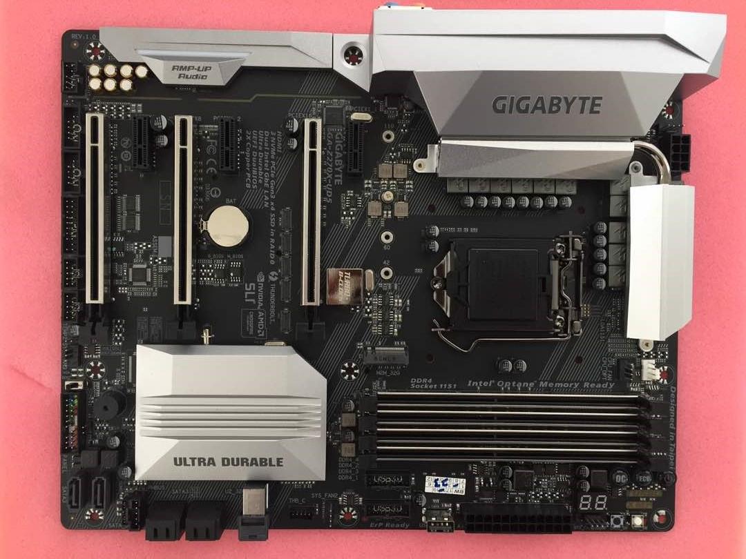 NEW GIGABYTE GA-Z270X-UD5 Intel Socket 1151 DDR4 ATX Motherboard