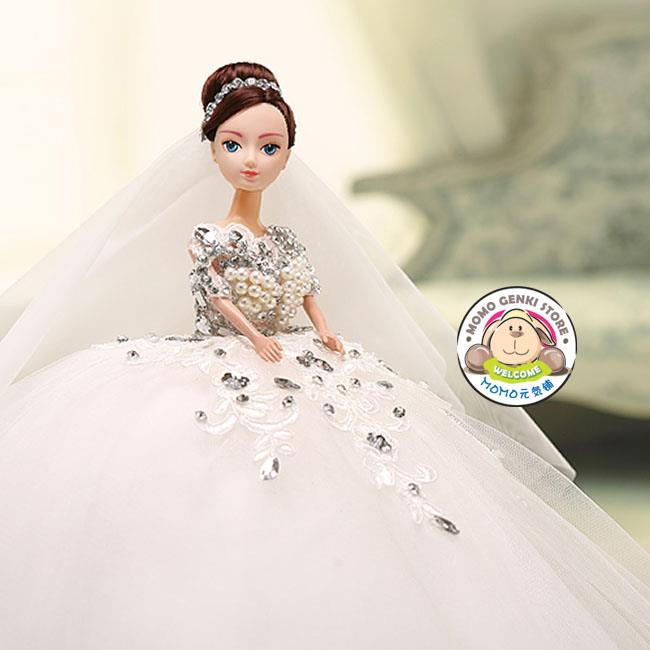 barbie doll with wedding dress