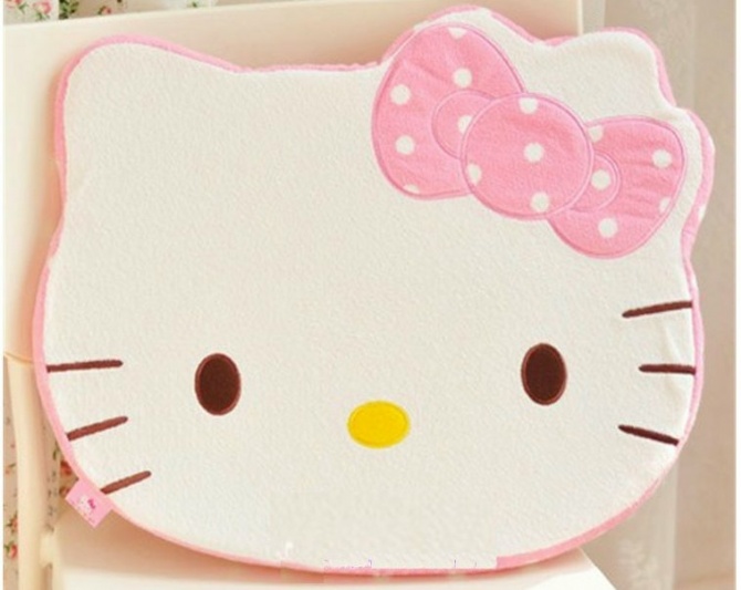 Hello Kitty Car Waist Pillow Car Sea End 8 31 2020 2 15 Pm