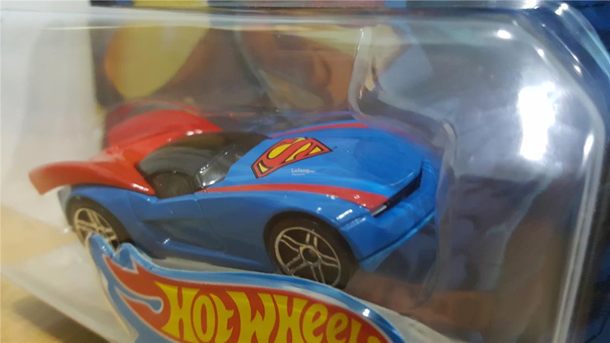 superman car toy
