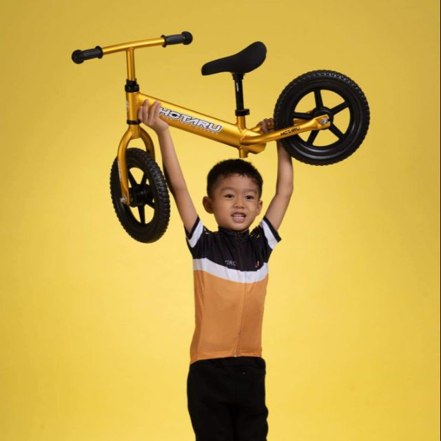 hotaru balance bike