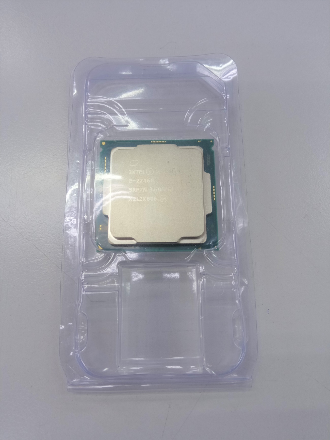 Intel&#174; Xeon&#174; E-2246G Processor