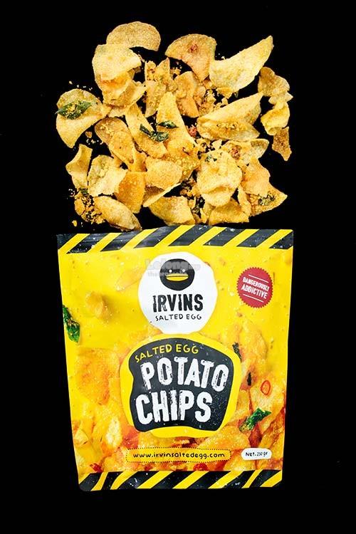 IRVINS Salted Egg Potato Chips / Fish Skins (Big & Small Pack)