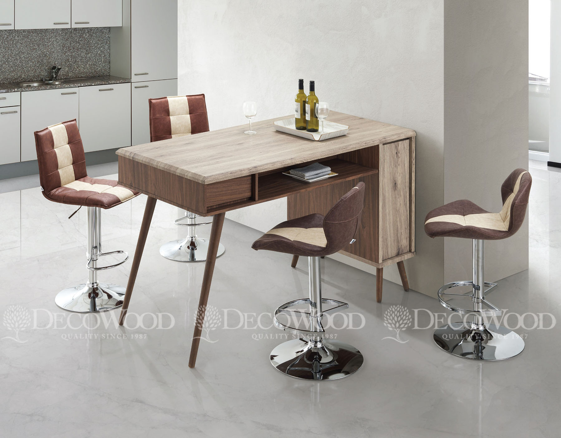 Island Table/Kitchen Table /Kitchen (end 5/11/2022 12:00 AM)