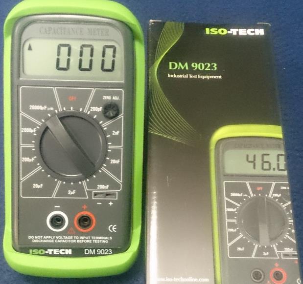 ISO-TECH DM9023 Capacitance Meter