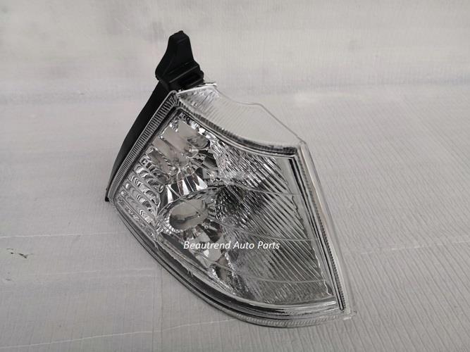 Iswara 03 SE Front Signal Lamp / Angle Lamp