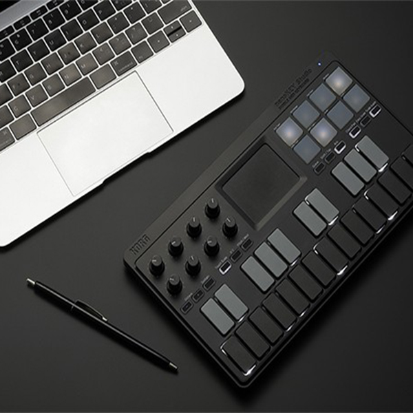 Korg nanoKEY Studio Midi Controller (end 2/21/2022 12:00 AM)