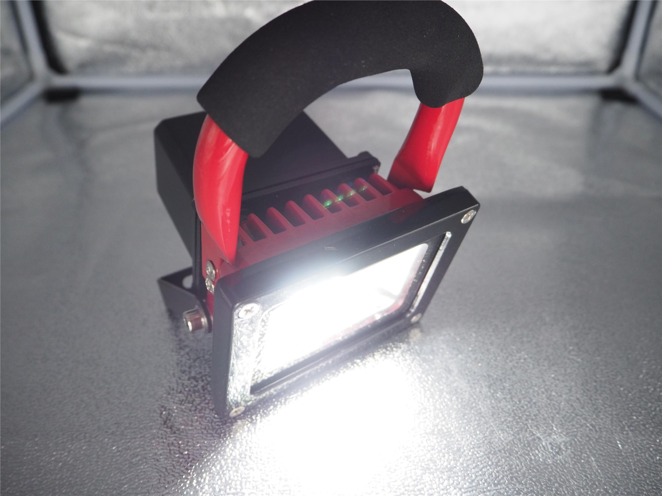 LED RECHARGEABLE FLOOD LIGHT 10W