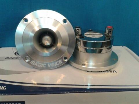 magic voice tweeter