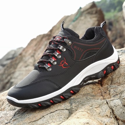 kasut hiking sport direct