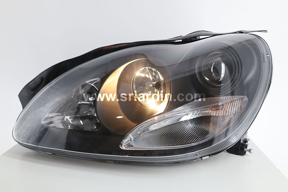 Mercedes Benz S-Class W220 Projector Headlamp