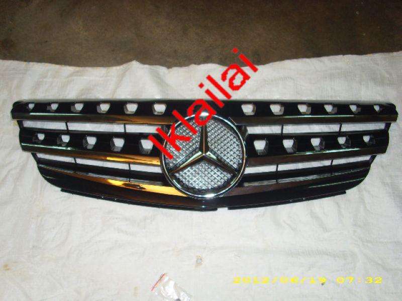 Mercedes  Benz W245 '05-ON Front Grille OEM [Black with Chrome Lining]