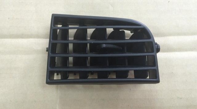 Myvi Air Cond / A/C Vent Center RH (end 4/22/2020 11:15 AM)